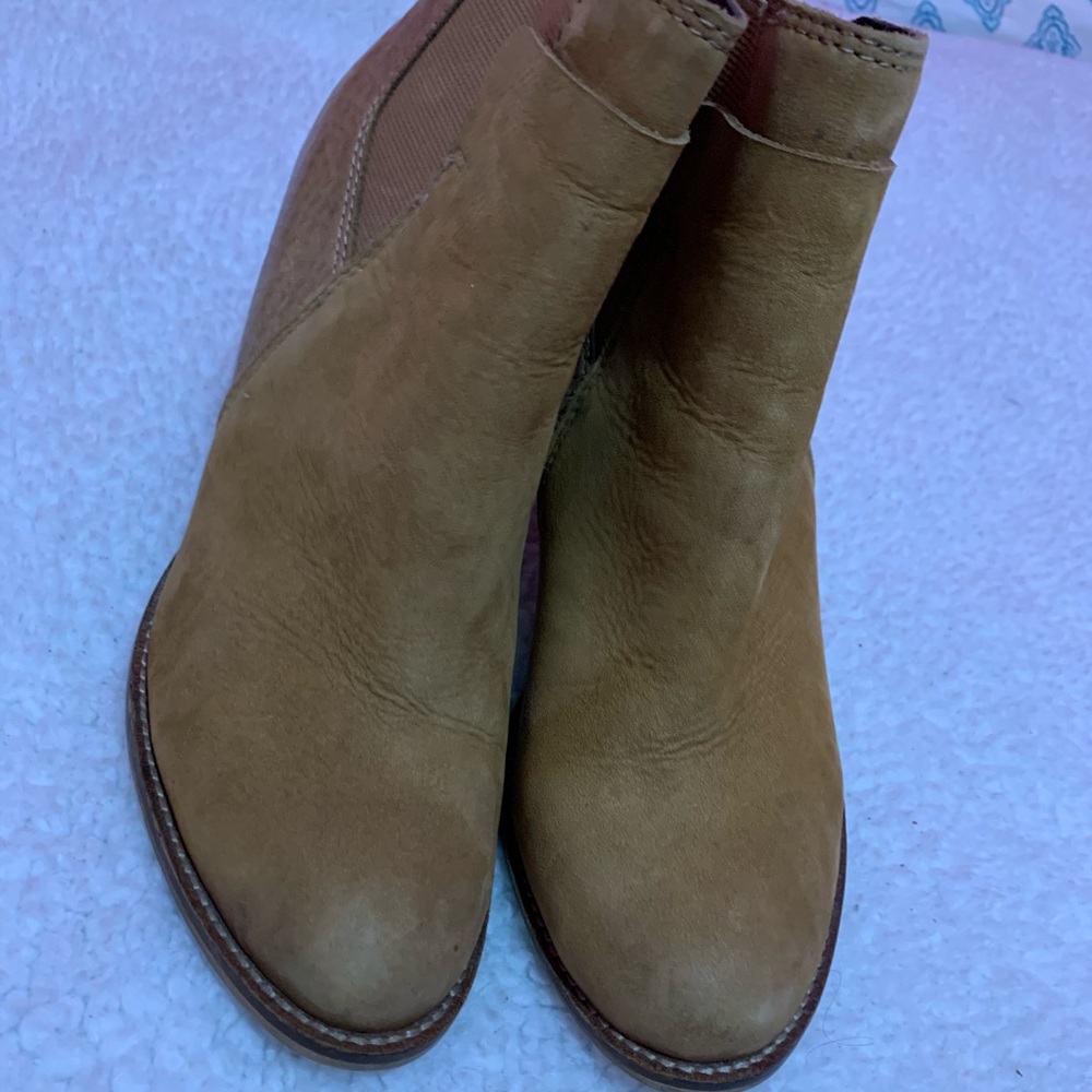 Aldo suede booties
